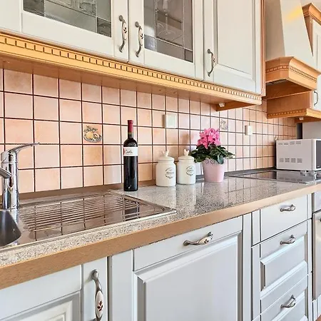 Charming Marin, 30 Meters From The Beach, Pool Heated, Split-trogir Area * Seget Vranjica